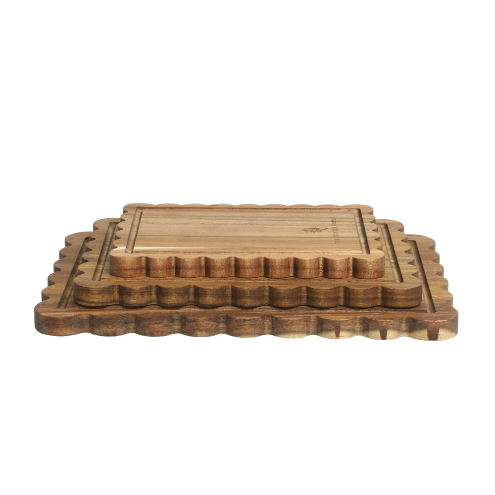❤️ 2025 The Pioneer Woman Scalloped Edge Acacia Wood Cutting Board 3 Piece Set - Picture 4 of 7